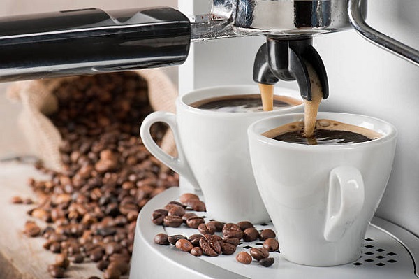 Máy pha cà phê là máy gì?