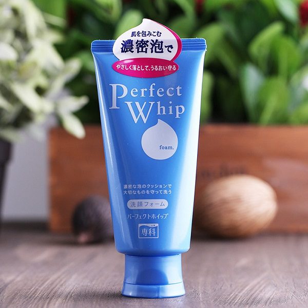 Sữa Rửa Mặt Cho Da Dầu Shiseido-Perfect-Whip