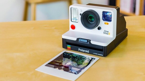 Polaroid Originals Onestep+ Nhược Điểm