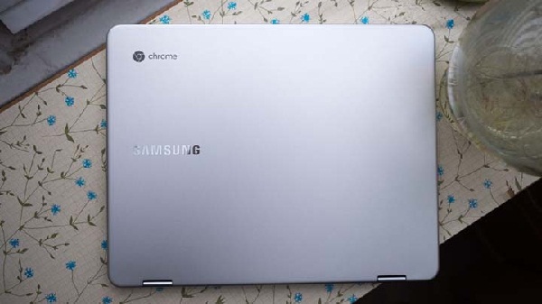Laptop Samsung Chromebook Pro Nhược Điểm