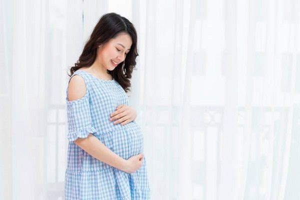 Phụ Nữ Mang Thai Dưới 4 Tháng Tuổi Không Nên Dùng Collagen Diệp Lục